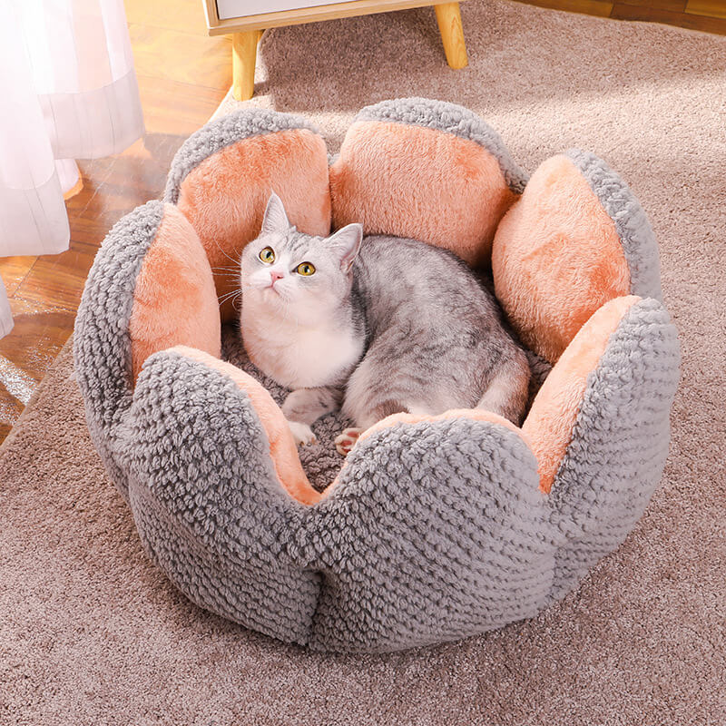 Cactus Shape Comfy Pet Bed - Image 7