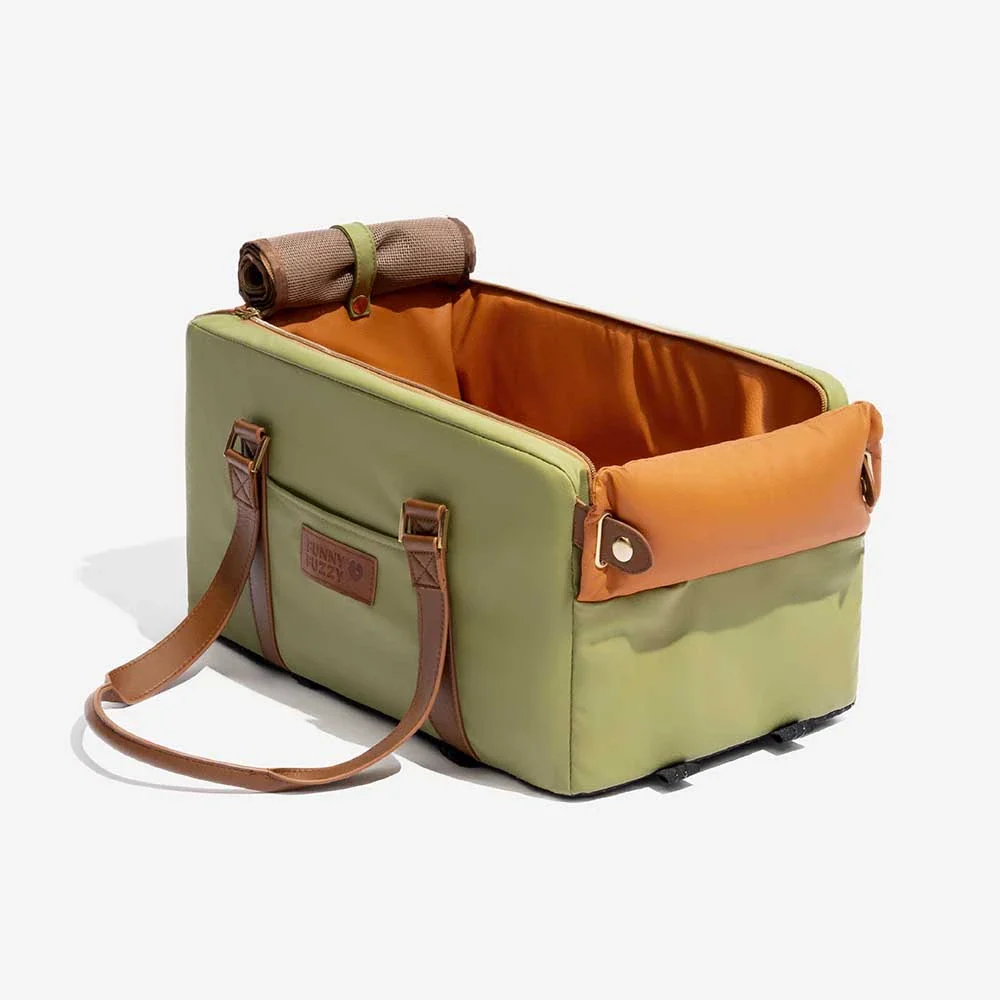 Deluxe Faux Leather Safety Center Console Pet Car Seat and Carrier - Urban Voyager - Image 15