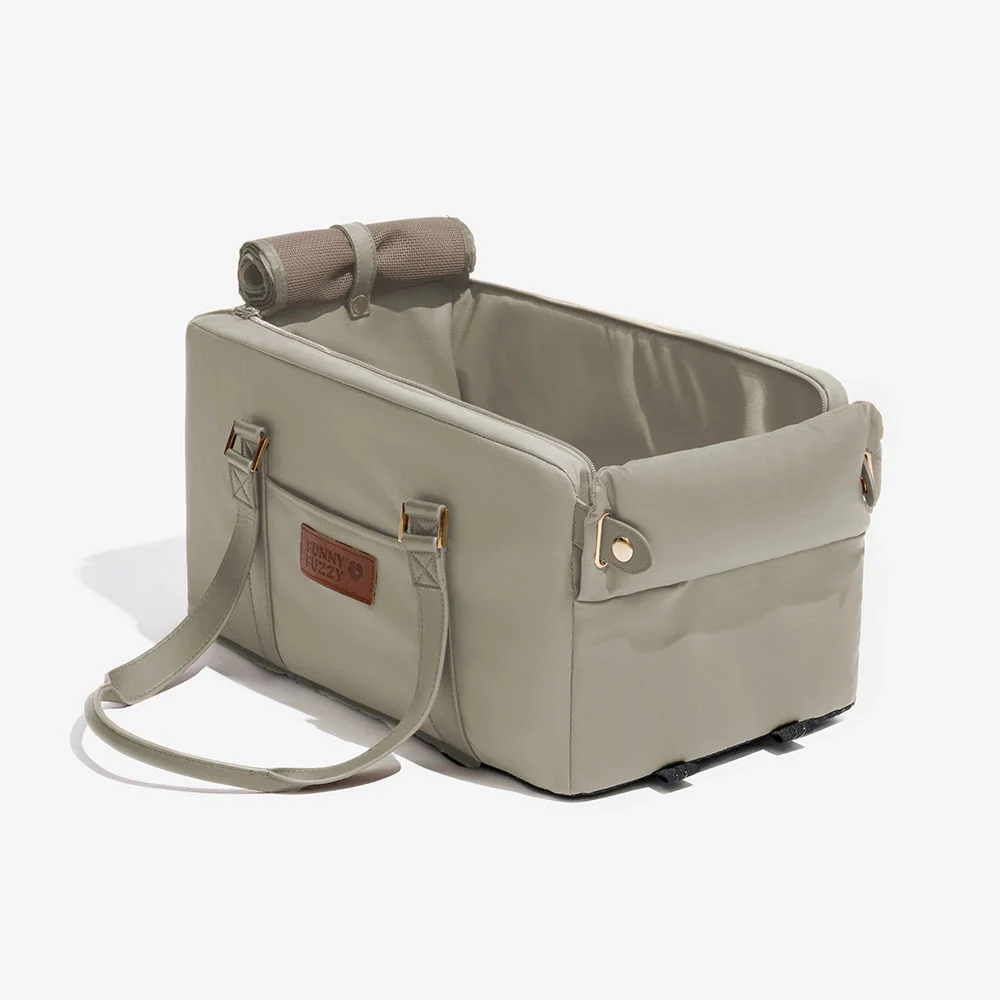 Deluxe Faux Leather Safety Center Console Pet Car Seat and Carrier - Urban Voyager - Image 17