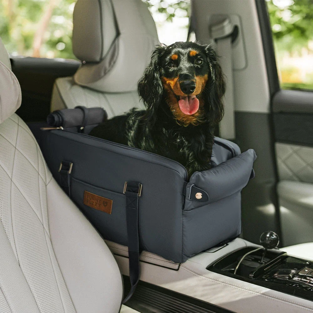 Deluxe Faux Leather Safety Center Console Pet Car Seat and Carrier - Urban Voyager - Image 18
