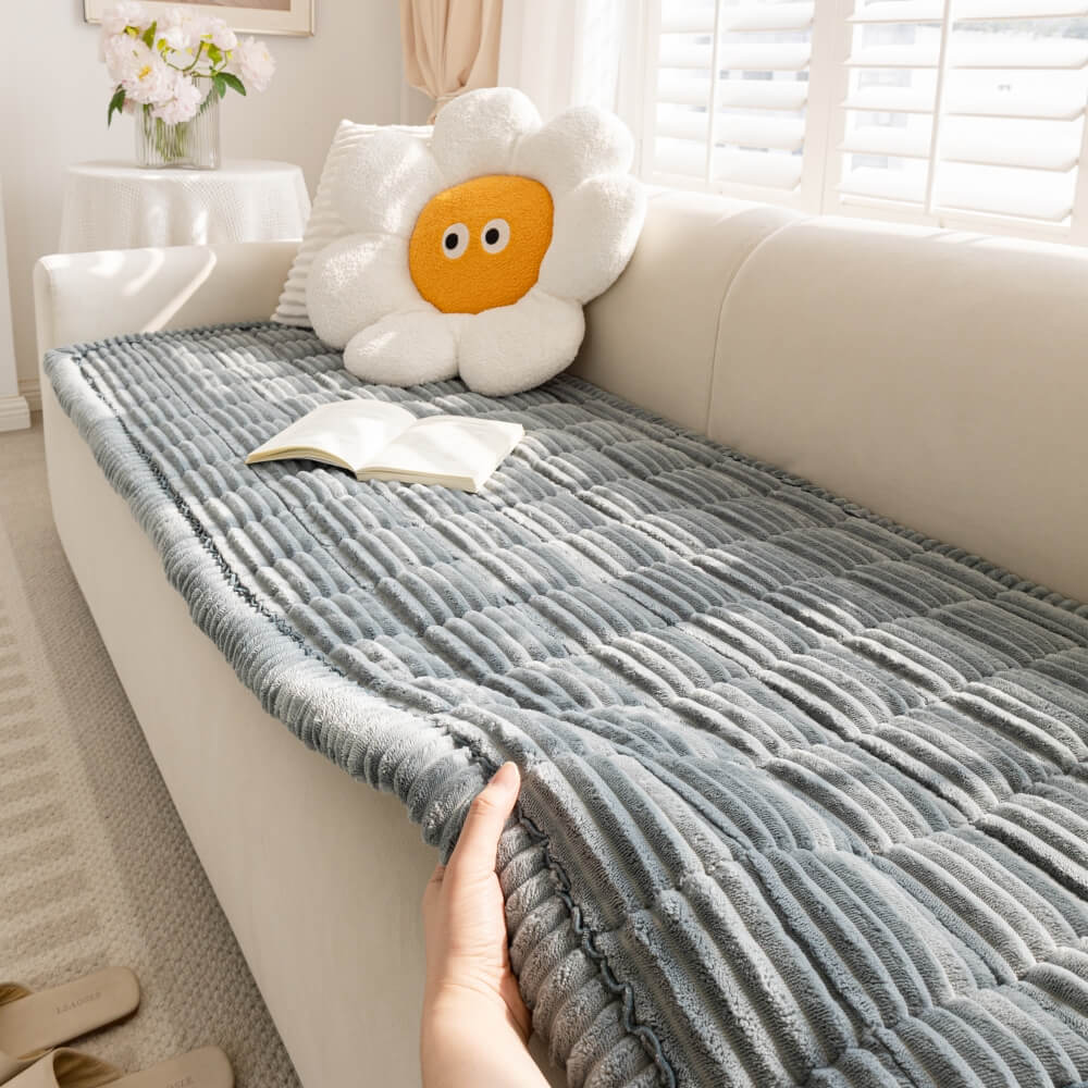 Lazy Soft Flannel Breathable Pet Mat Non-slip Couch Cover - Image 4
