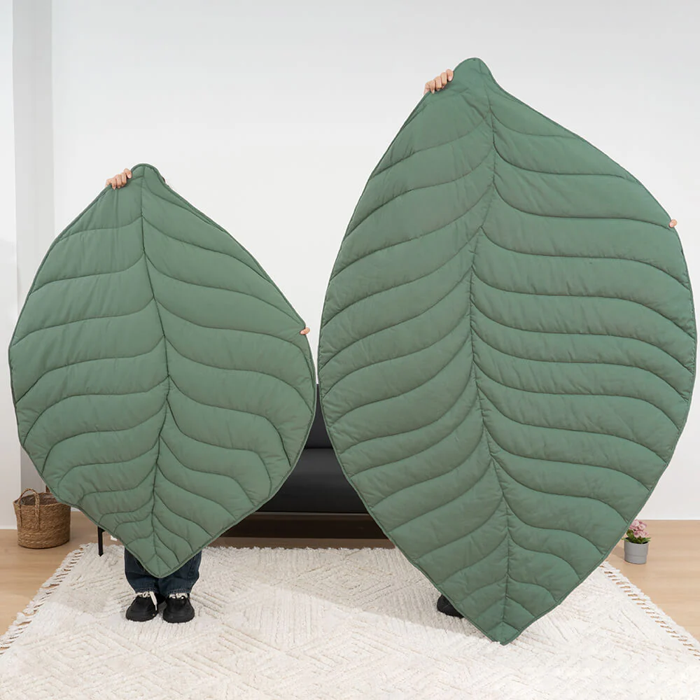 Leaf Shape Dog Blanket - Image 31