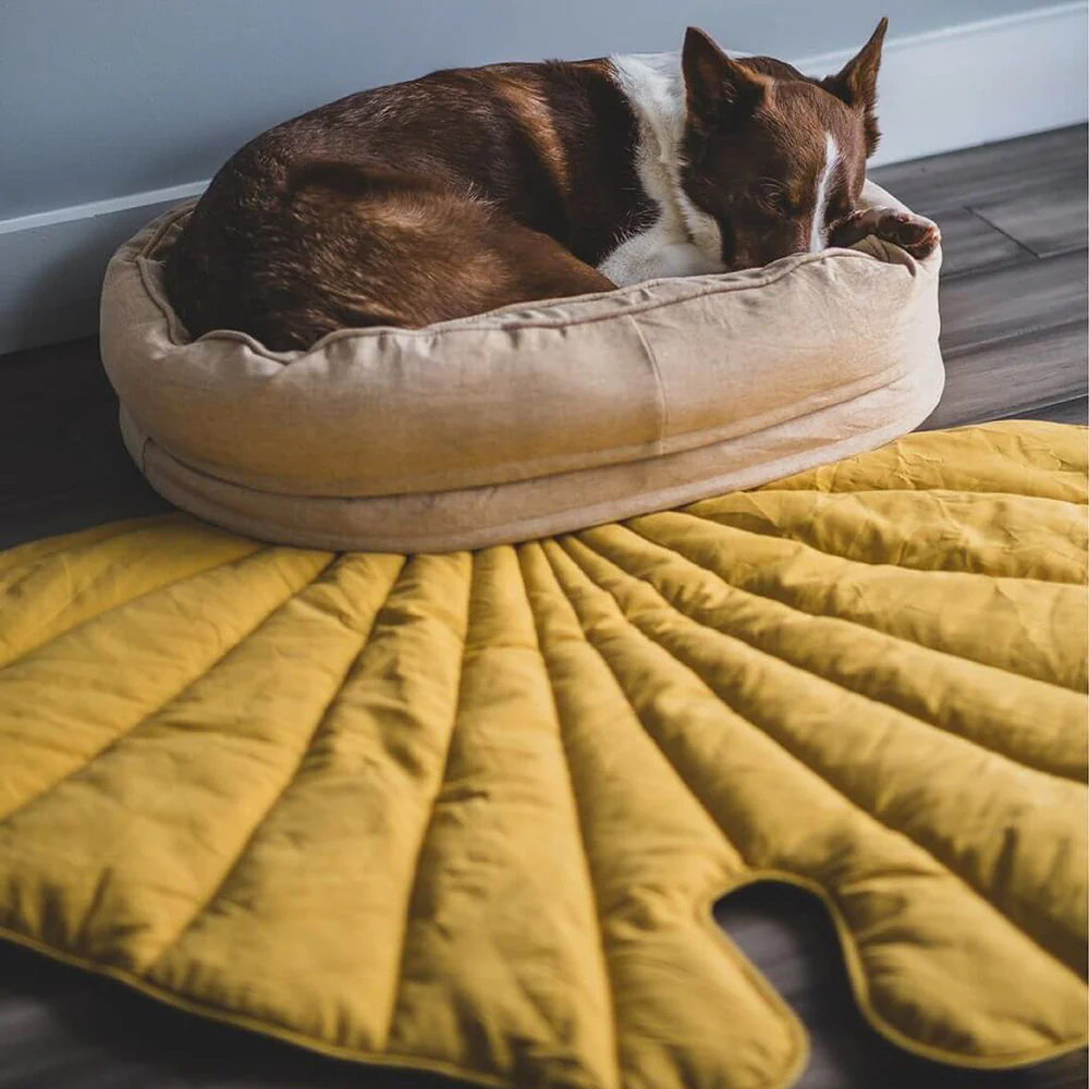 Leaf Shape Dog Blanket With Donut Dog Bed Luxury Dog Gifts - Image 16