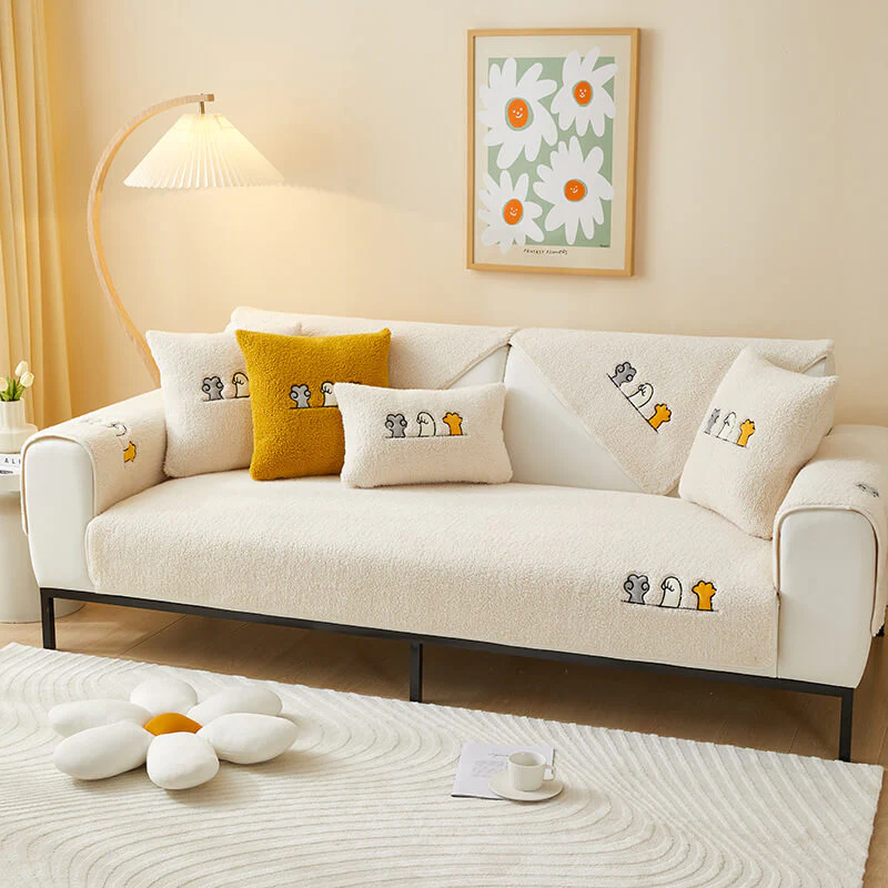 Lovely Cat's Paw Sherpa Fleece Anti-Slip Couch Cover - Image 15
