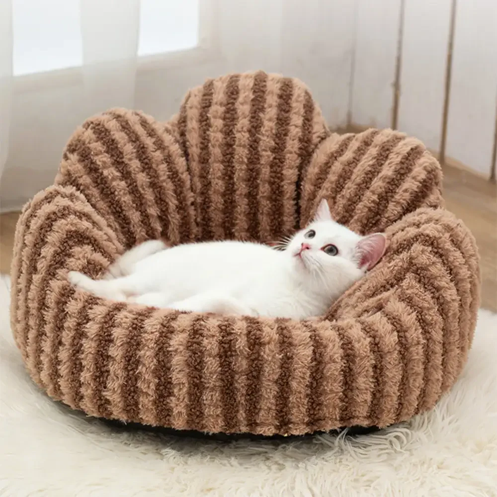 Petal-Shaped Striped Plush Pet Sofa Bed - Image 11