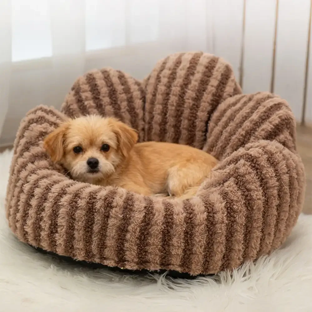 Petal-Shaped Striped Plush Pet Sofa Bed - Image 14