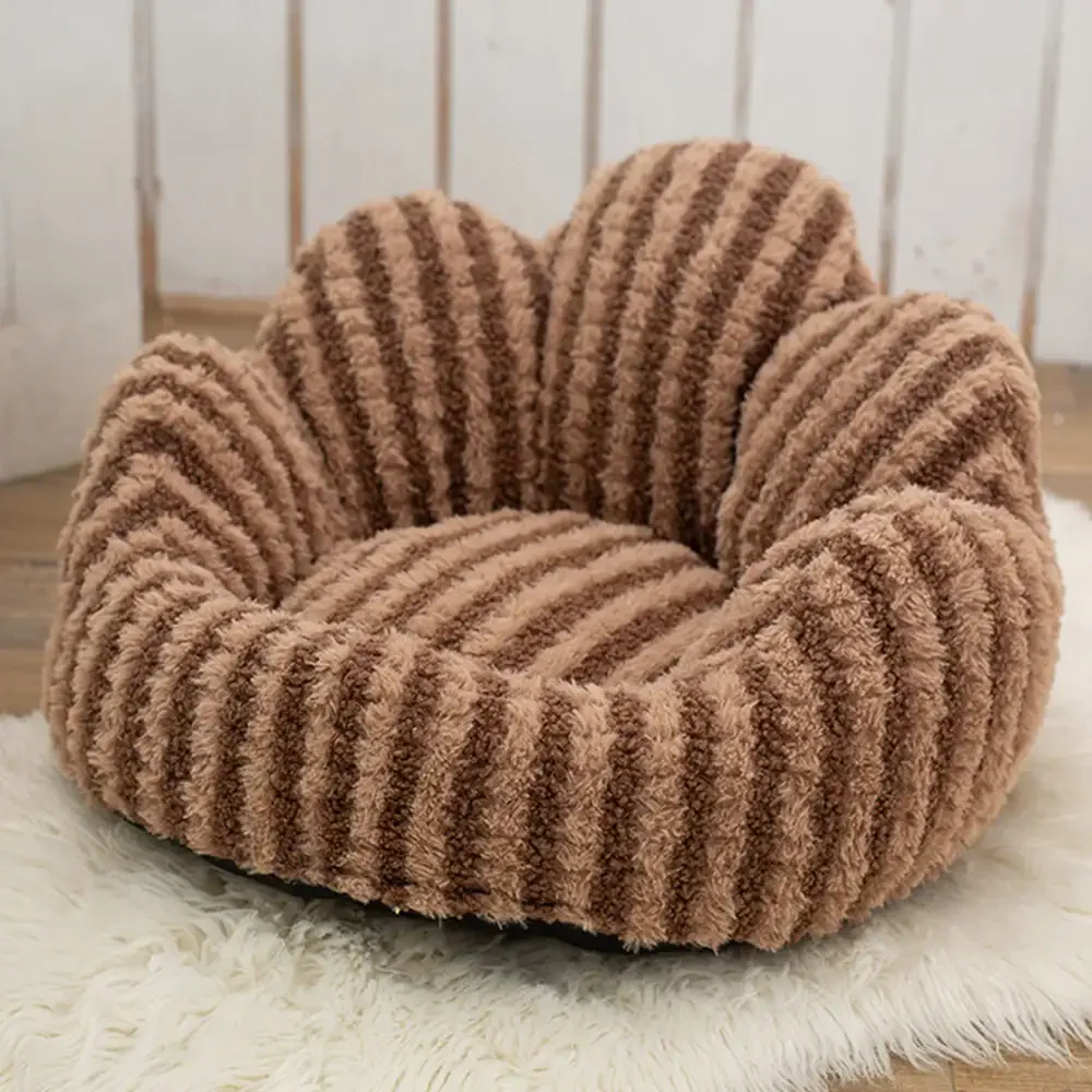 Petal-Shaped Striped Plush Pet Sofa Bed - Image 6