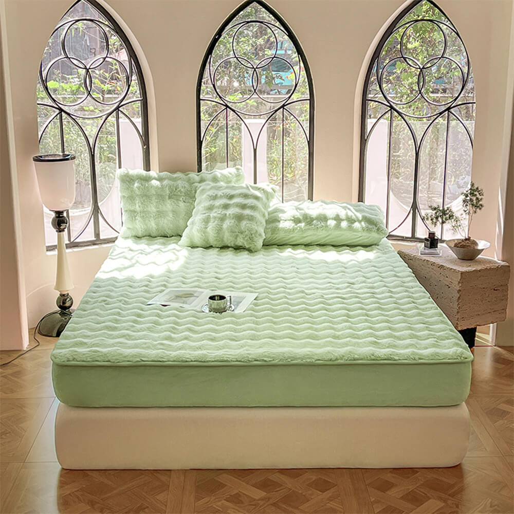 Plush Bubble Skin-Friendly Warm Fitted Sheet Mattress Cover - Image 11