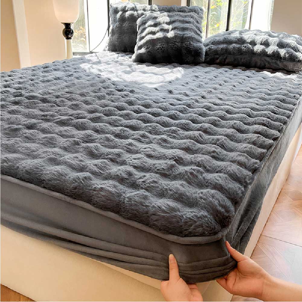 Plush Bubble Skin-Friendly Warm Fitted Sheet Mattress Cover - Image 15