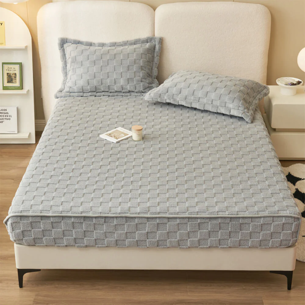 Premium Soft Checkerboard Plush Fitted Sheet Mattress Cover - Image 8