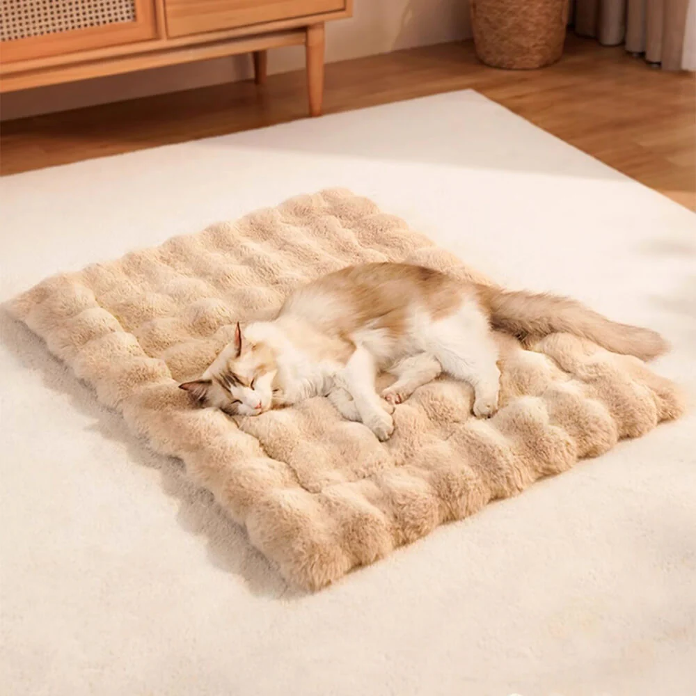 Wave Pattern Ultra Soft Faux Rabbit Fur Dog & Cat Mat With Pet Pillow - Image 9